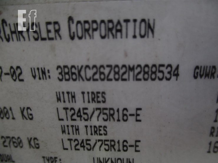 2002-dodge-2500-image-18