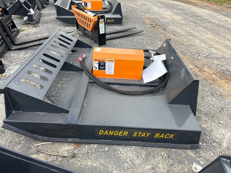 #84-•-wolverine-skid-steer-cutter-image-1