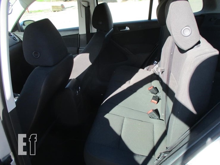 2013-volkswagen-tiguan-image-7