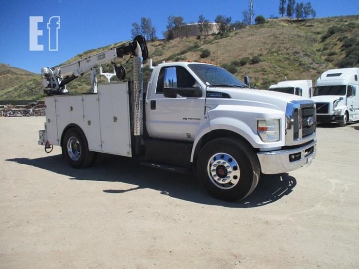 2016-ford-f750-sd-image-2
