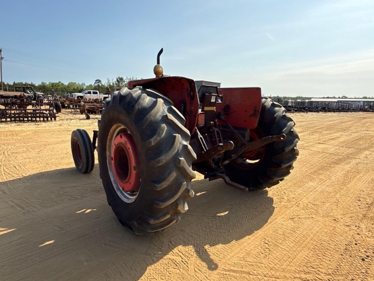 massey-ferguson-175-image-3