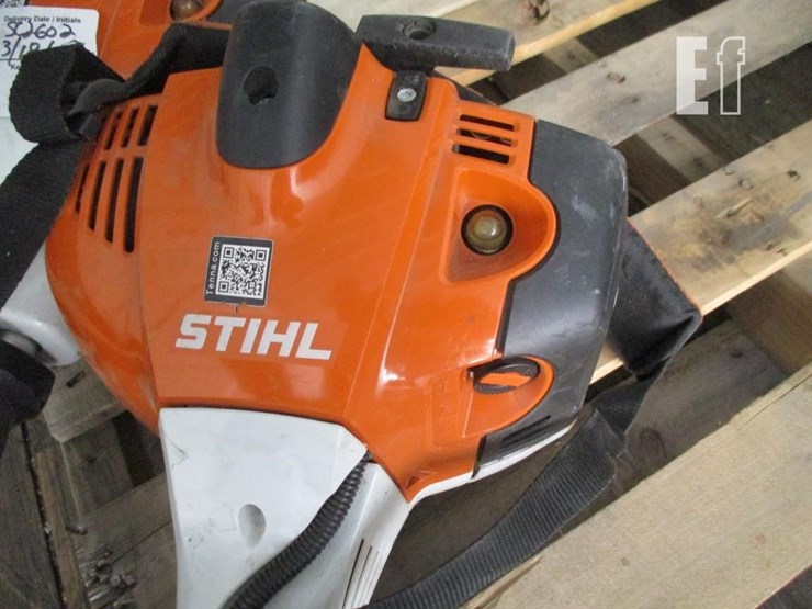 (2)-stihl-f5251r-gas-trimmers-image-4