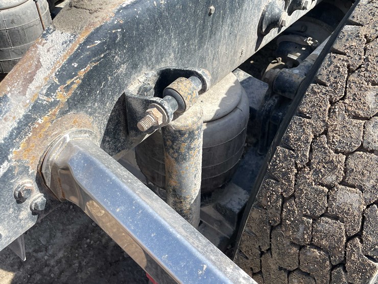 2004-kenworth-t800-image-50