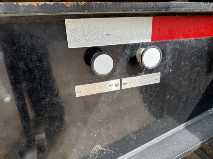 2011-cs&p-180k-scfh-10k-wp-nitrogen-pumper-mtd-on-2011-loadcraft-t/a-trailer-image-18