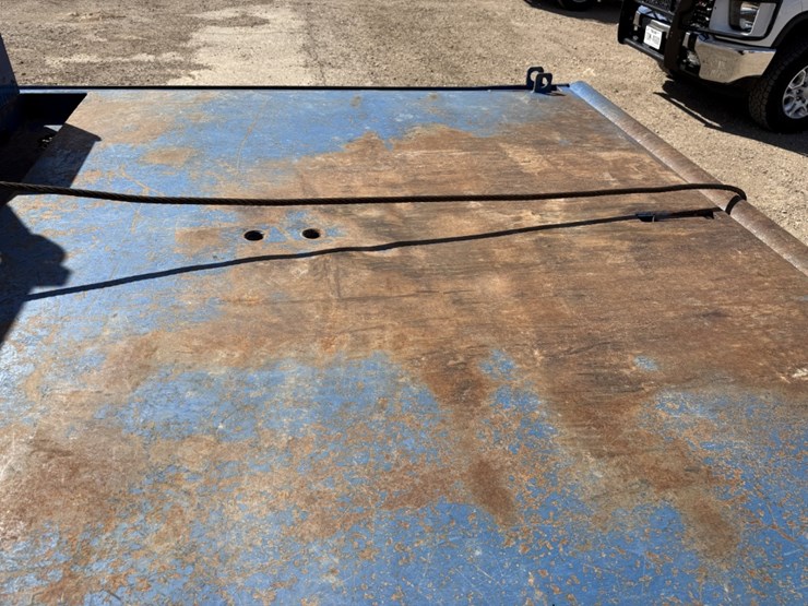 2016-chevrolet-silverado-3500hd-image-8