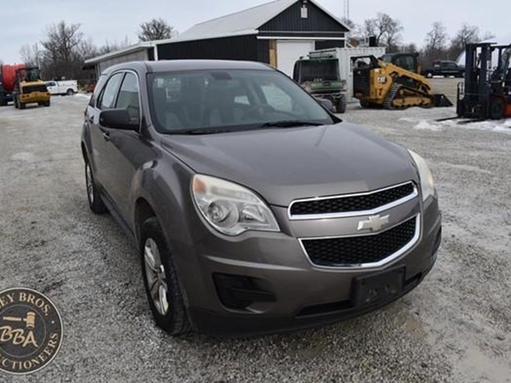 2010-chevrolet-equinox-ls-image-12