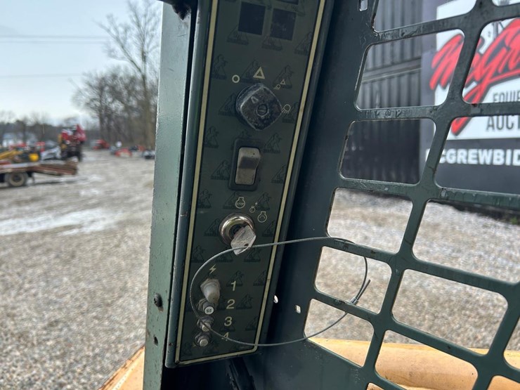 mustang-2086-image-20