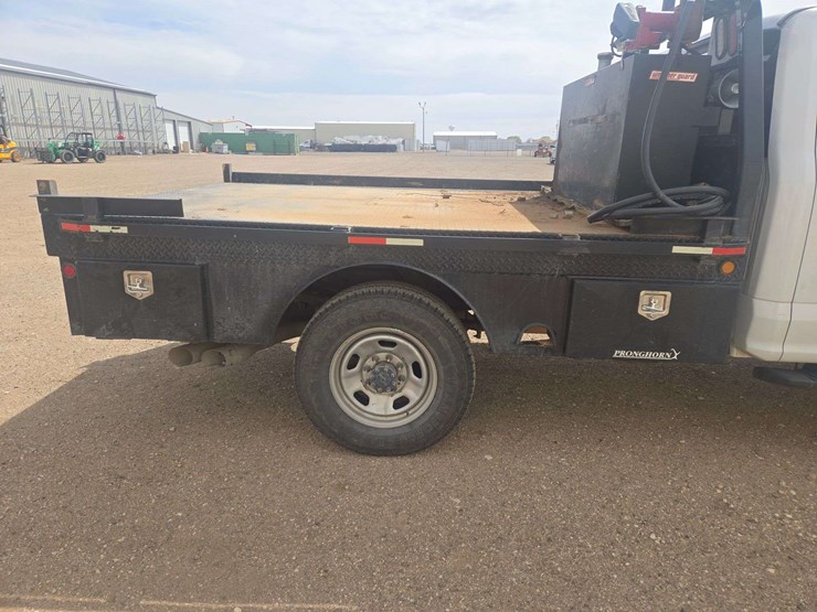 2018-ford-f350-image-4