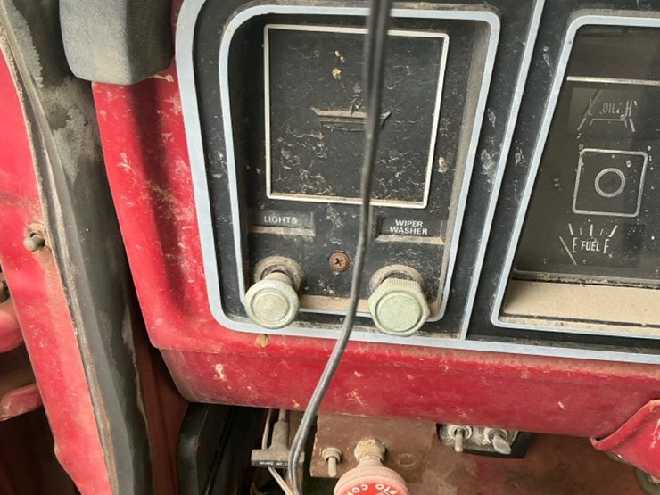 1976-ford-f350-image-32