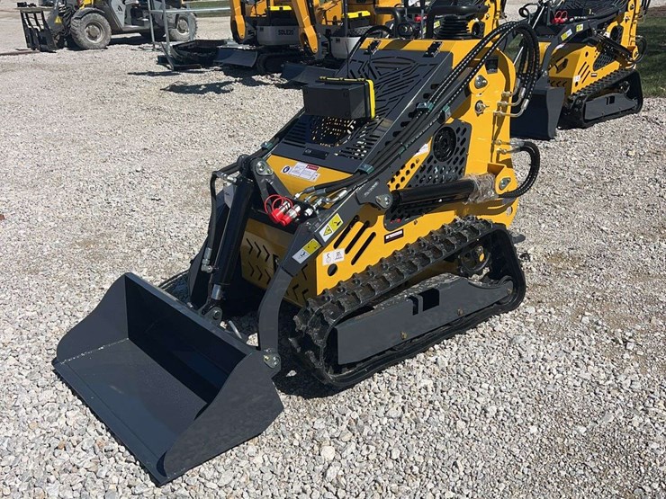 2026-sdlanch-dll60-mini-skid-steer-image-1