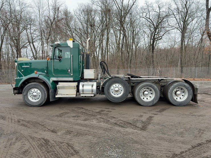 2003-kenworth-t800-image-2