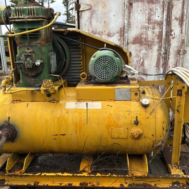 #256 • Stationary Air Compressor