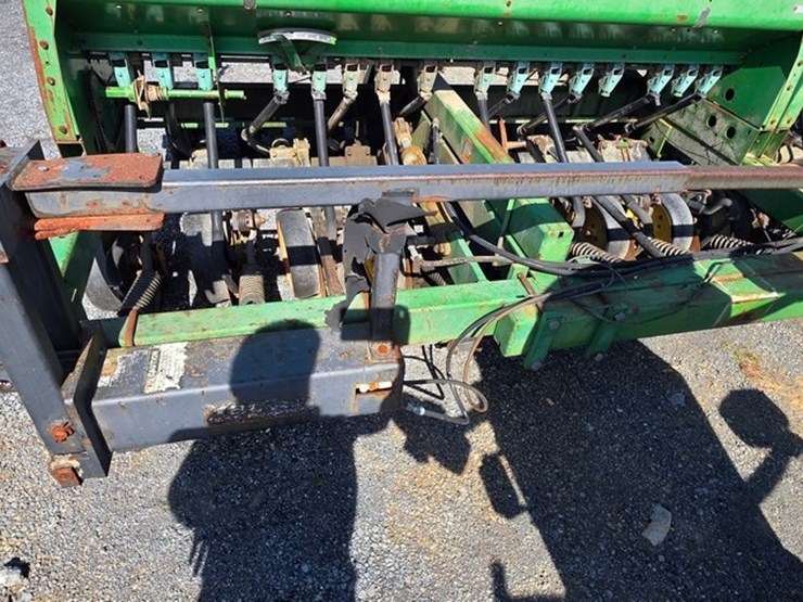 john-deere-750-image-21