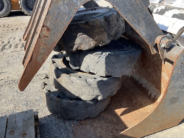 2019-bobcat-s70-image-9