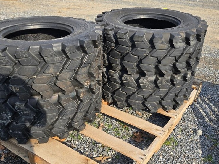 new-4-forerunner-12-16.5-hd-skidloader-tires-image-3