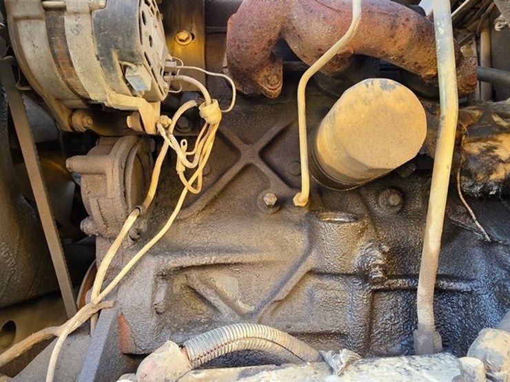 new-holland-ls180-image-32