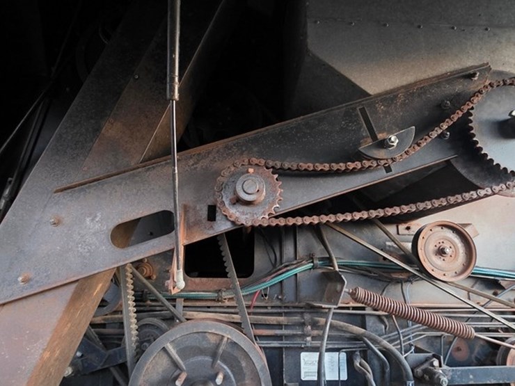 gleaner-r40-image-38