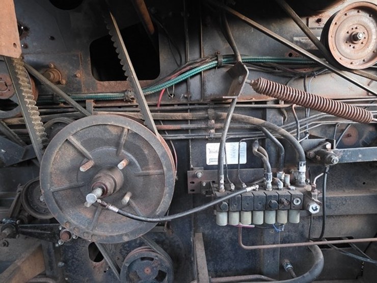 gleaner-r40-image-37