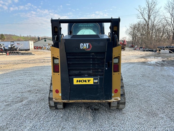 2023-caterpillar-259d3-image-3