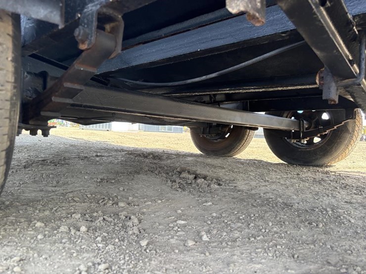 1978-unknown-trailer-image-62