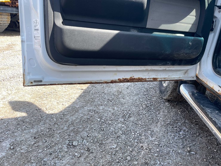 #5671-•-2012-f150-xlt-4x4-crew-cab-(has-wi-title)-image-39