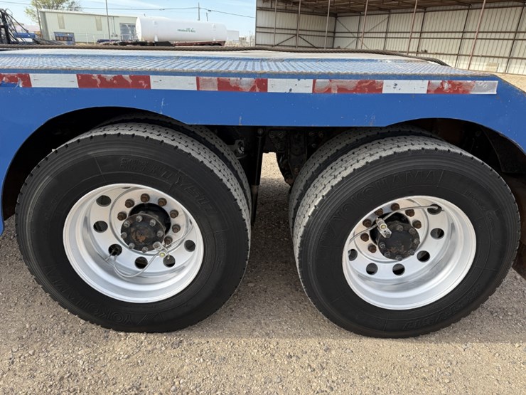 2014-mack-pinnacle-chu613-image-9