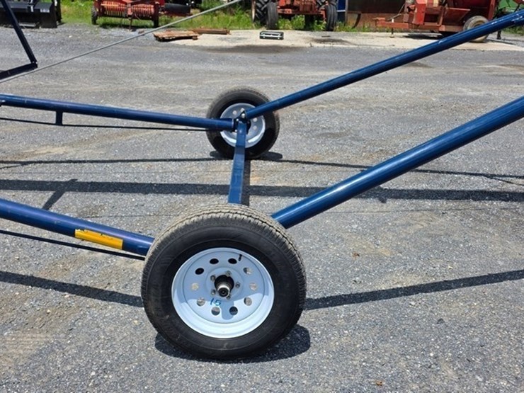 new-harvest-t862-8"x62'-transport-auger-image-17