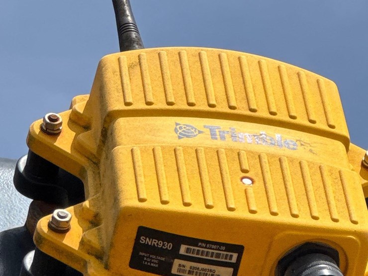 2015-caterpillar-d6n-lgp-image-15