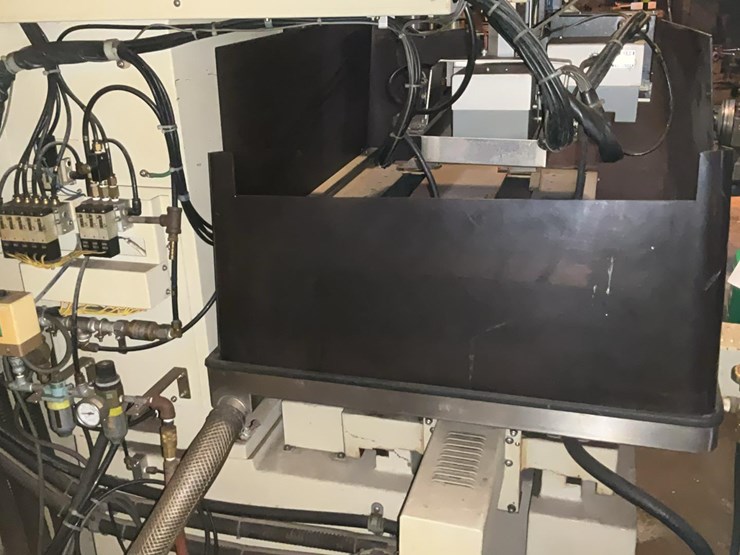 #215-•-mitsubishi-electrical-discharge-machine-image-11