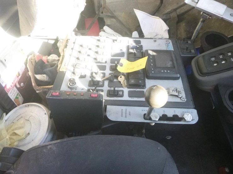 2014-international-4300-image-14