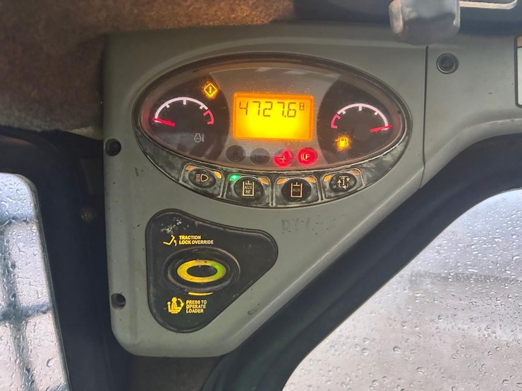 bobcat-t320-image-24