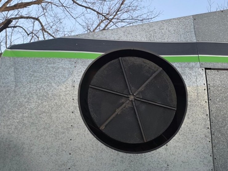 gleaner-r40-image-25