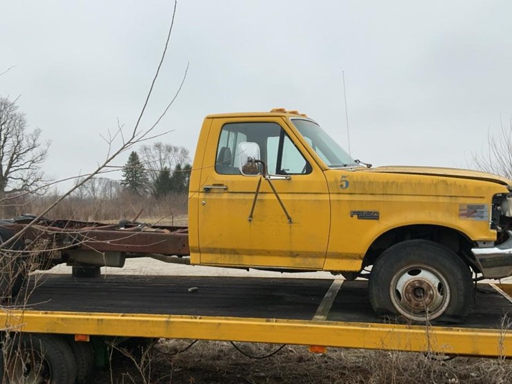 1993-ford-f350-xlt-image-6