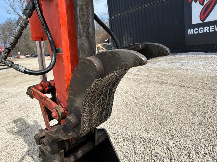 kubota-kx121-3s-image-9