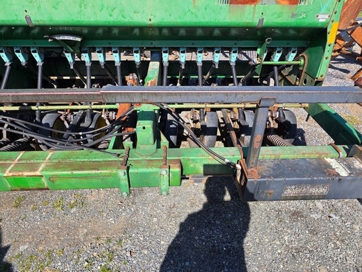 john-deere-750-image-18
