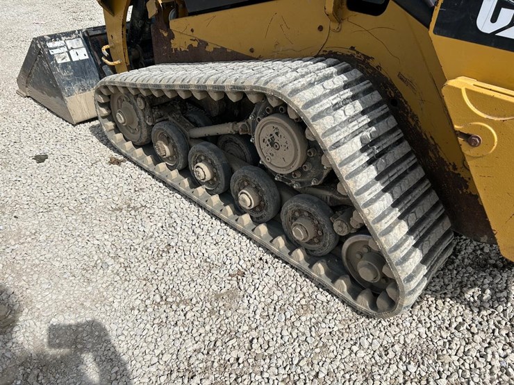 caterpillar-257d-image-16