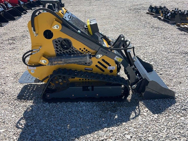 2026-sdlanch-dll60-mini-skid-steer-image-4