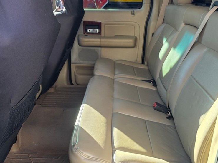 2005-ford-f150-image-36