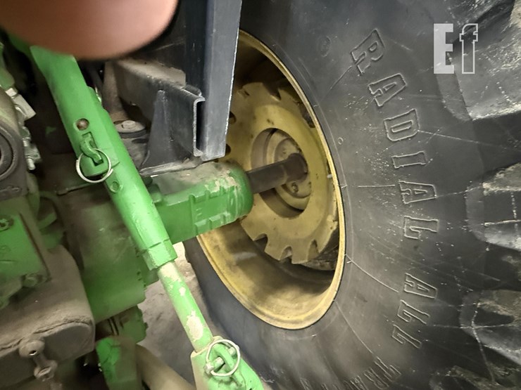 1989-john-deere-4455-image-6