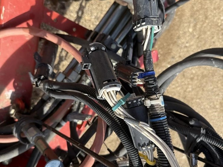 2007-bourgault-5710-image-11