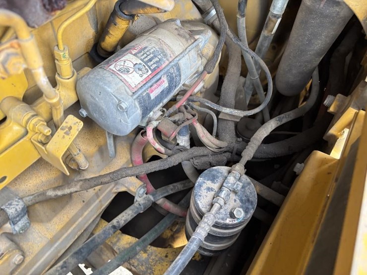 2008-deere-624j-image-56