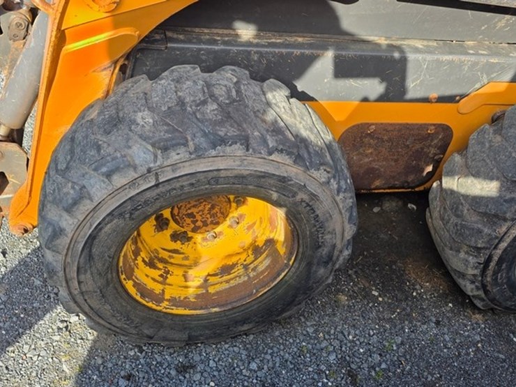 2011-case-sr200-image-23