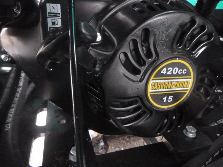 2026-agt-h15r-hydraulic-excavator-image-24