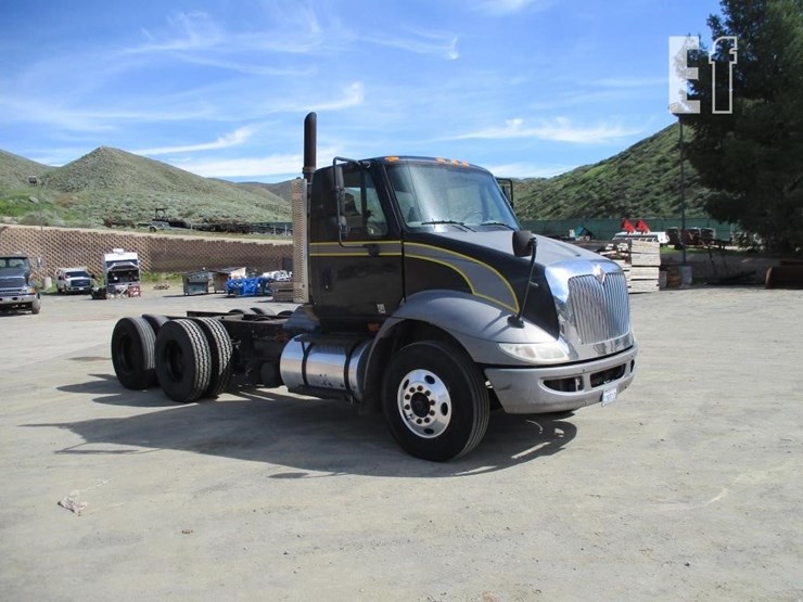 2009-international-transtar-8600-image-2