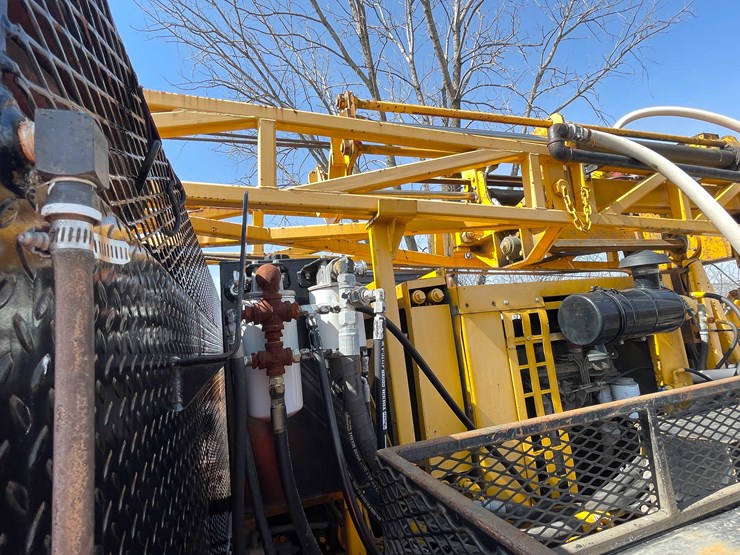 1993-mobile-b59-image-37