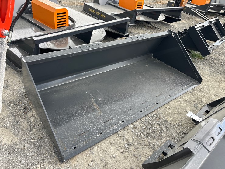 #95-•-unused-82”-skid-steer-smooth-bucket-image-1