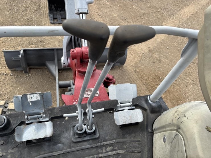 takeuchi-tb216-image-29