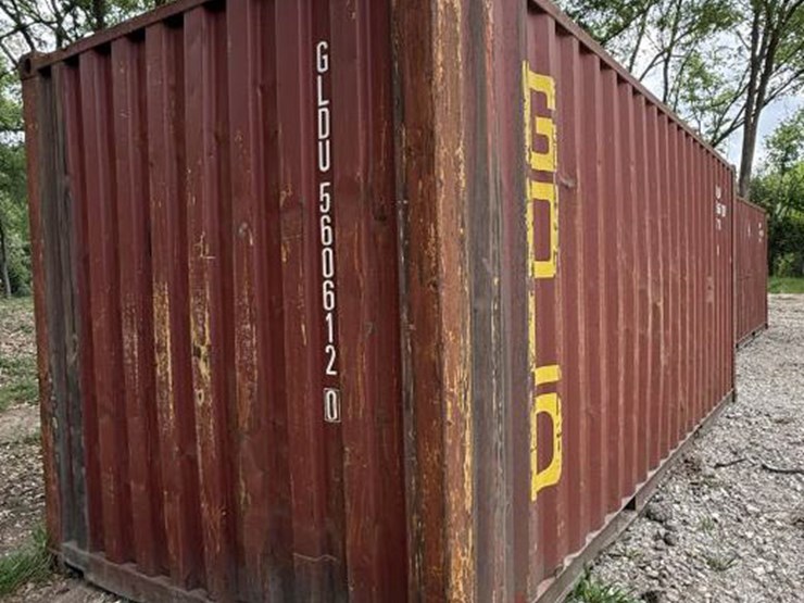 #109-•-20'-conex/-container---red---used-image-3