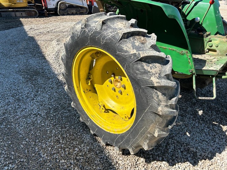 john-deere-900hc-image-11