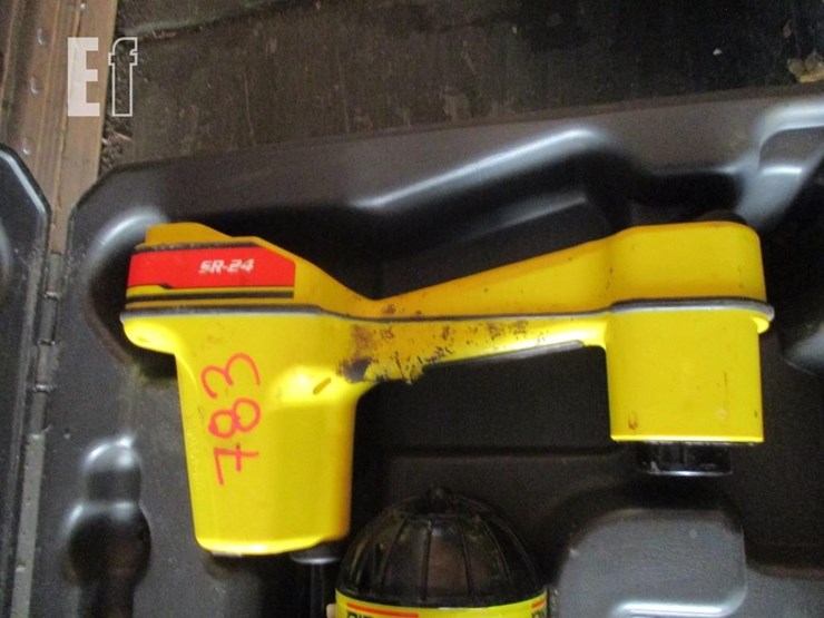 ridgid-seek-tech-sr-24-loacators-image-5